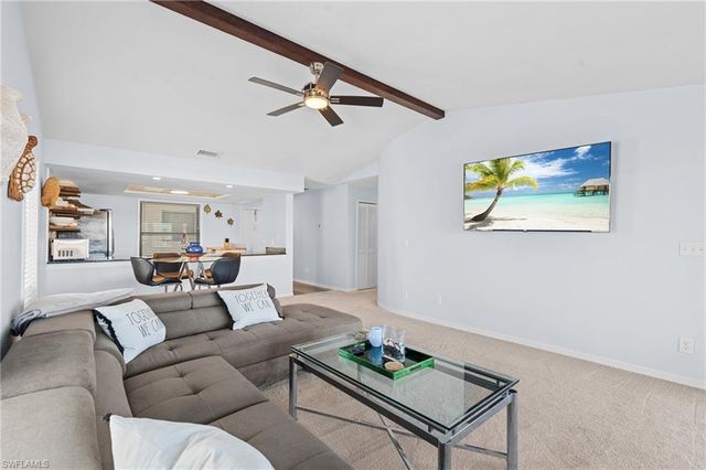 4230 SE 20th PL 302, Cape Coral, FL 33904