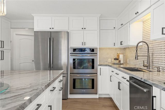 5164 N Faris Lane, Woodland Hills, CA 91364