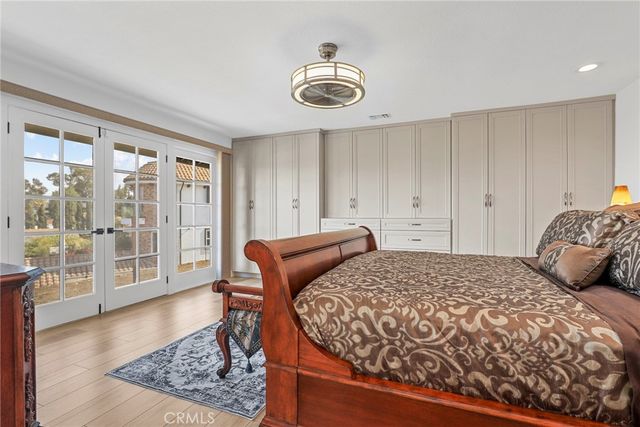 5164 N Faris Lane, Woodland Hills, CA 91364