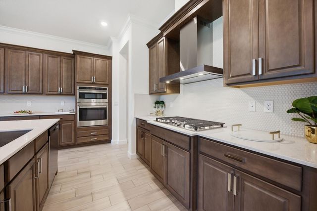 732 Hookline Circle, Loxahatchee, FL 33470