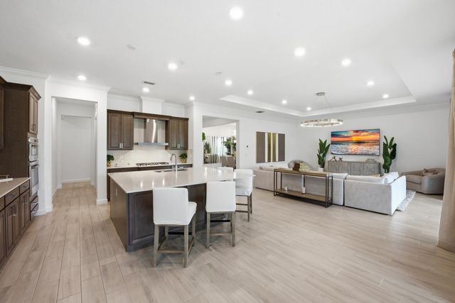 732 Hookline Circle, Loxahatchee, FL 33470