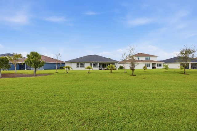 732 Hookline Circle, Loxahatchee, FL 33470