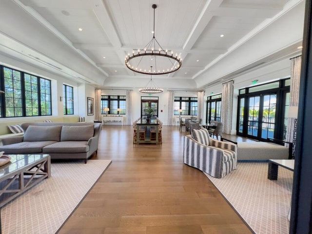 732 Hookline Circle, Loxahatchee, FL 33470