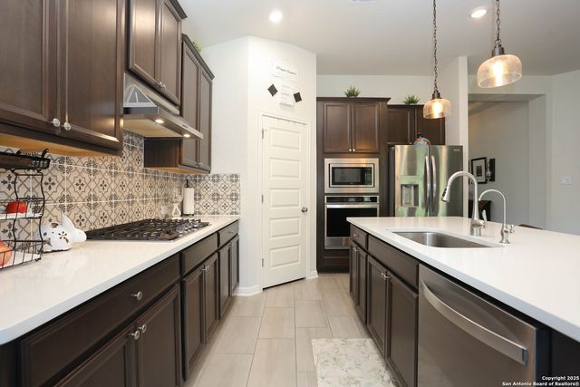 12819 Aikman, San Antonio, TX 78254