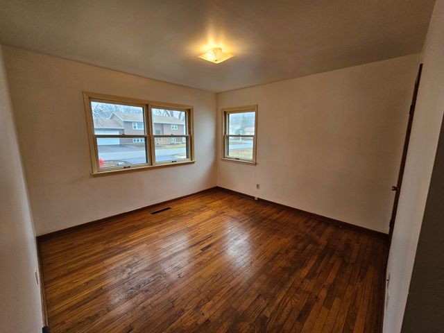 4804 Willow Lane, Mchenry, IL 60050