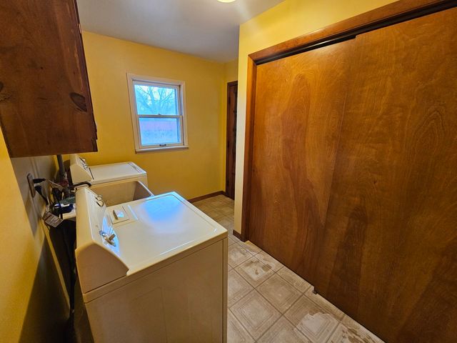 4804 Willow Lane, Mchenry, IL 60050