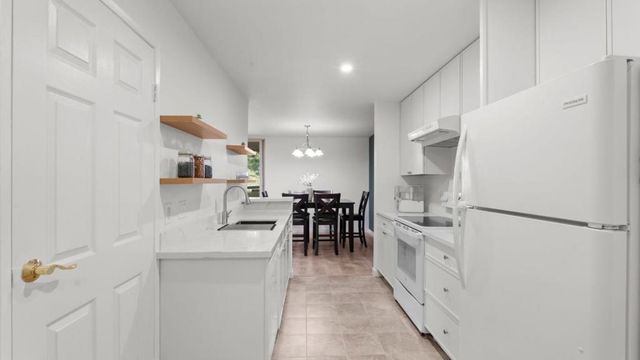 332 Philip Drive 110, Daly City, CA 94015