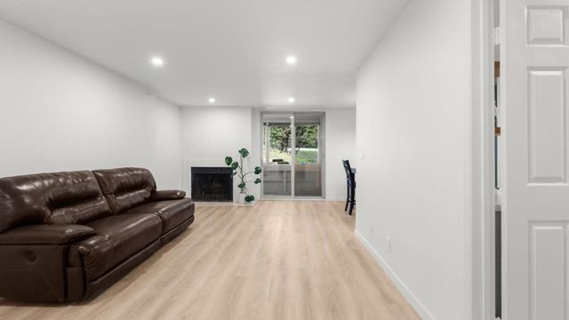 332 Philip Drive 110, Daly City, CA 94015