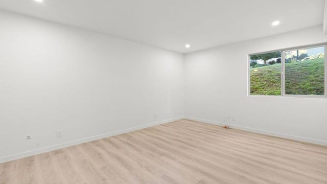 332 Philip Drive 110, Daly City, CA 94015