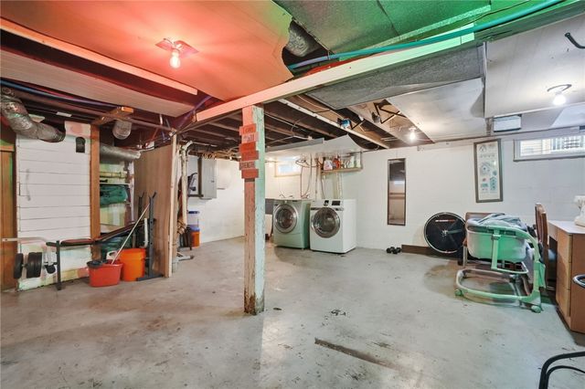 110 E First Street, Springfield, OH 45504