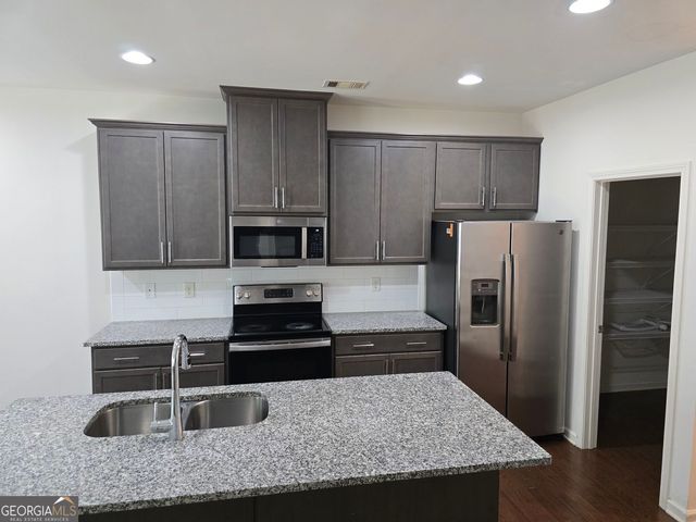5272 Mill Way, Stone Mountain, GA 30083