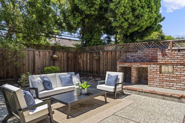 1128 Hawthorne Drive, San Mateo, CA 94402