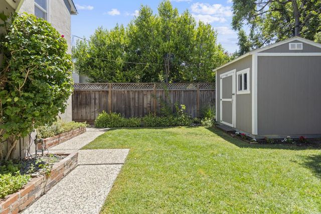 1128 Hawthorne Drive, San Mateo, CA 94402
