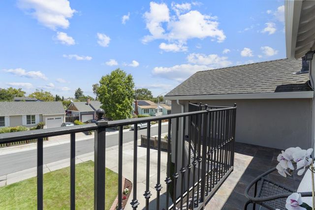 1128 Hawthorne Drive, San Mateo, CA 94402