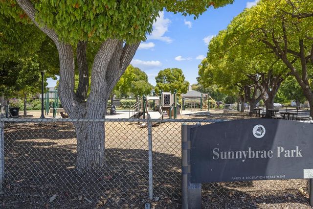 1128 Hawthorne Drive, San Mateo, CA 94402