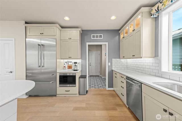 14016 188th Avenue Ct E, Bonney Lake, WA 98391