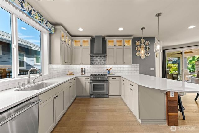 14016 188th Avenue Ct E, Bonney Lake, WA 98391
