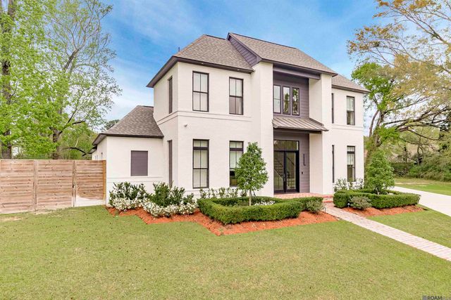 8126 Oakridge Dr, Baton Rouge, LA 70810