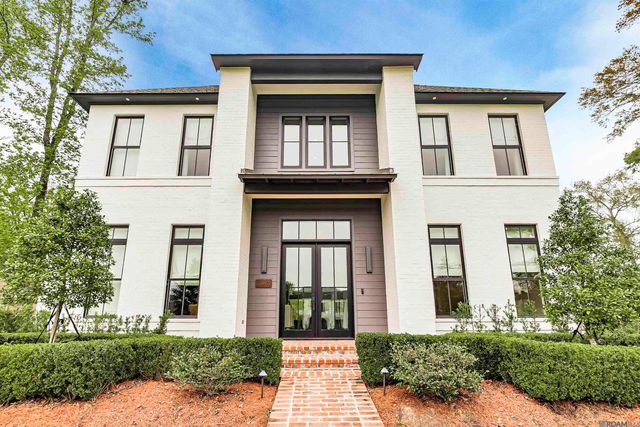 8126 Oakridge Dr, Baton Rouge, LA 70810