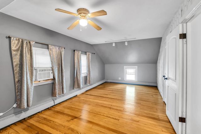 11224 S Fairfield Avenue, Chicago, IL 60655