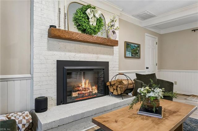 79 Queens CT, Newport News, VA 23606