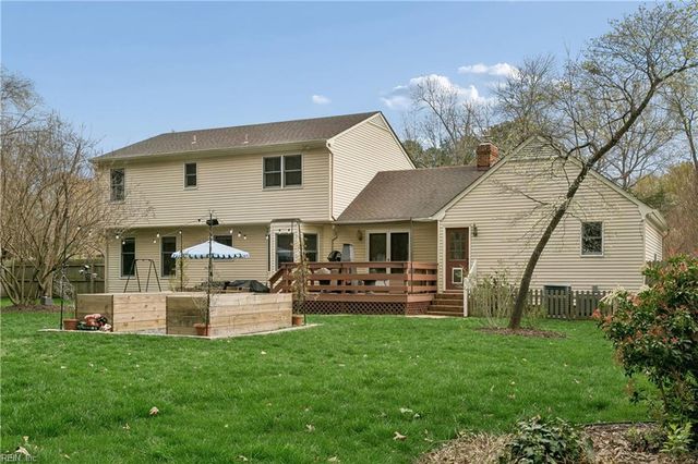 79 Queens CT, Newport News, VA 23606