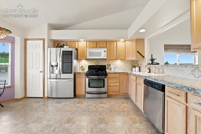 8864 Monterey Way, Fountain, CO 80817