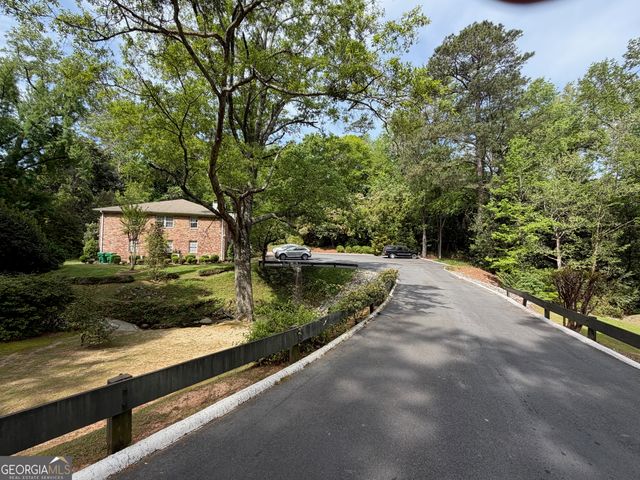 344A Vista Circle, Macon, GA 31204