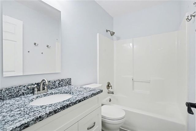 15668 S Blackfoot Street, Olathe, KS 66062