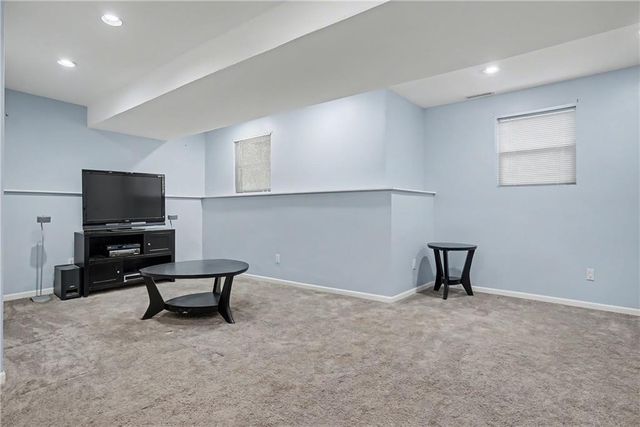 15668 S Blackfoot Street, Olathe, KS 66062