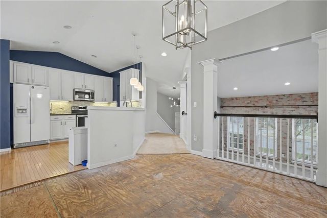 15668 S Blackfoot Street, Olathe, KS 66062