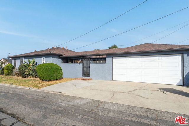 6012 S Kings Road, Los Angeles, CA 90056