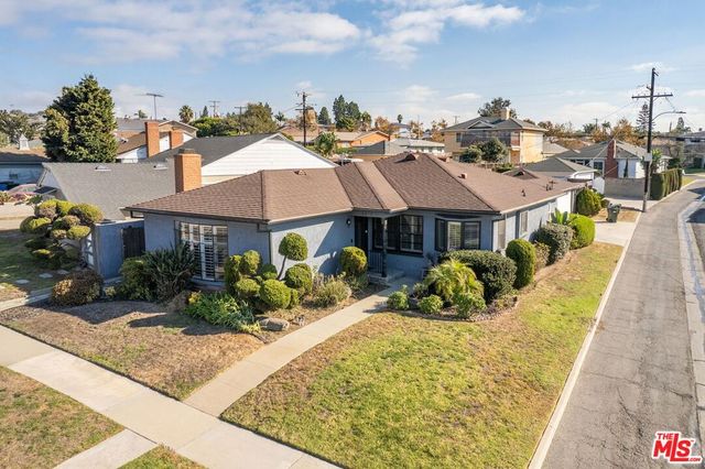 6012 S Kings Road, Los Angeles, CA 90056