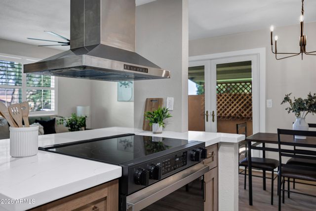10208 N 8TH Place B, Phoenix, AZ 85020