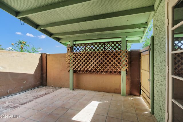 10208 N 8TH Place B, Phoenix, AZ 85020