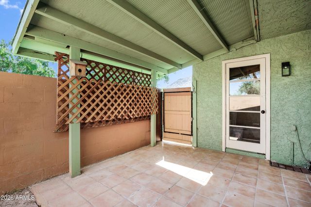 10208 N 8TH Place B, Phoenix, AZ 85020