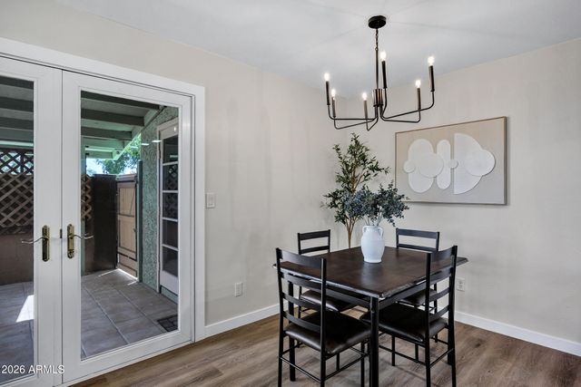 10208 N 8TH Place B, Phoenix, AZ 85020