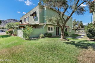 10208 N 8TH Place B, Phoenix, AZ 85020