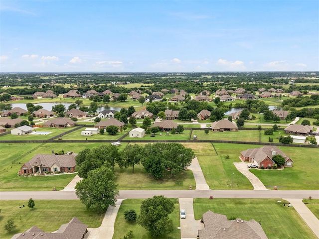 15215 Coral Creek Lane, Oklahoma City, OK 73165