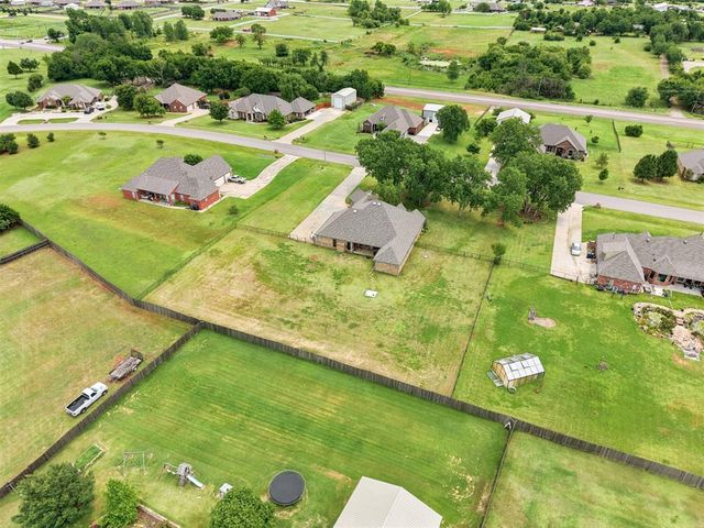 15215 Coral Creek Lane, Oklahoma City, OK 73165