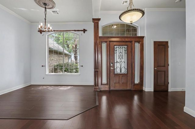 15215 Coral Creek Lane, Oklahoma City, OK 73165