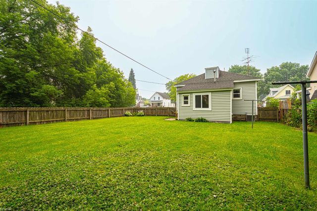 2420 Stone Street, Port Huron, MI 48060