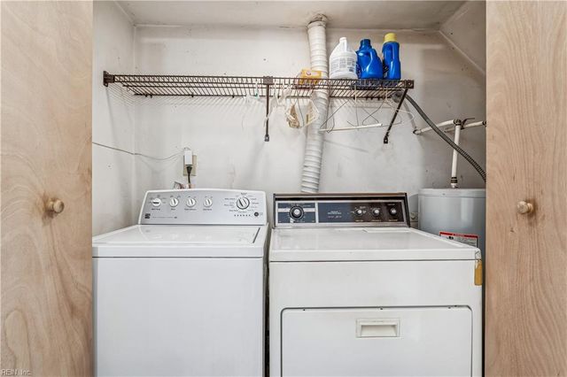 5487 Davis WAY, Virginia Beach, VA 23462