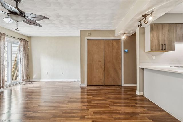 5487 Davis WAY, Virginia Beach, VA 23462