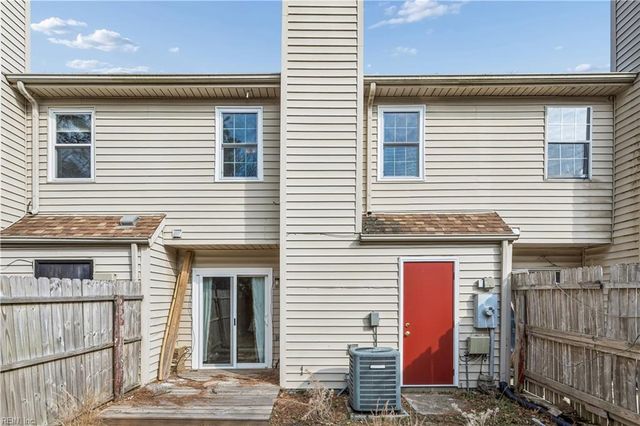 5487 Davis WAY, Virginia Beach, VA 23462