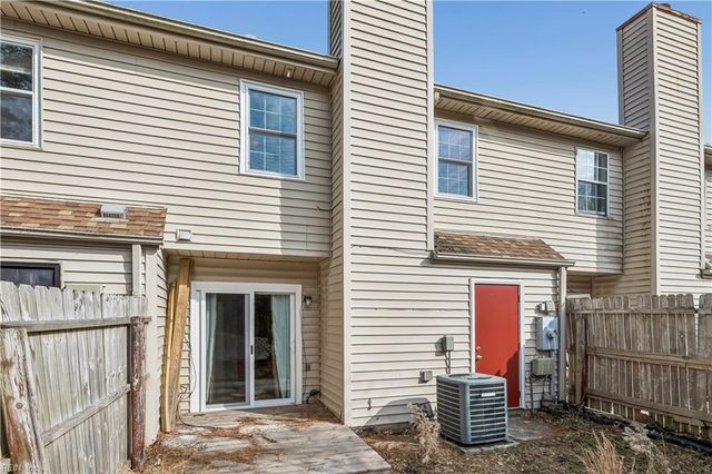 5487 Davis WAY, Virginia Beach, VA 23462