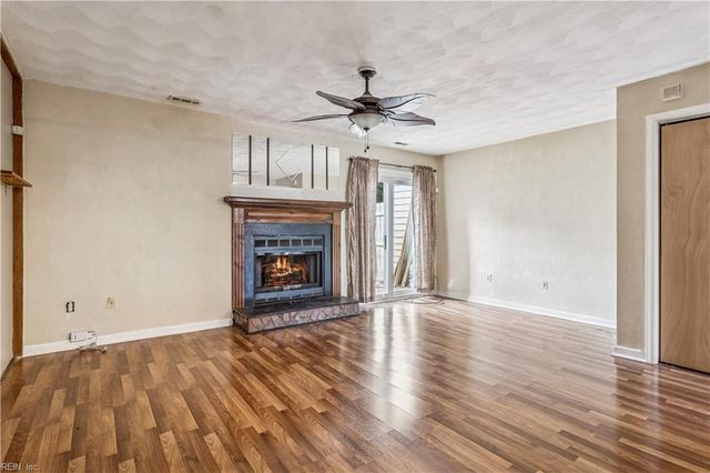 5487 Davis WAY, Virginia Beach, VA 23462