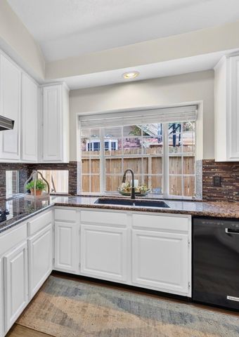 4415 Echo Falls Drive, Kingwood, TX 77345