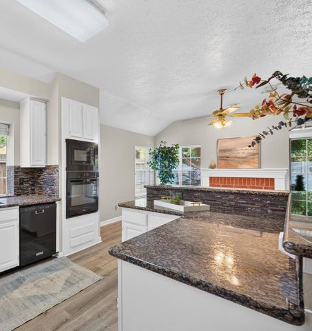4415 Echo Falls Drive, Kingwood, TX 77345