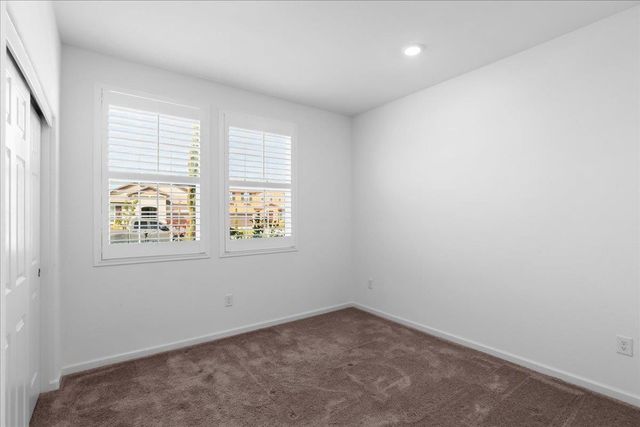 10638 Allman Dr, Stockton, CA 95212